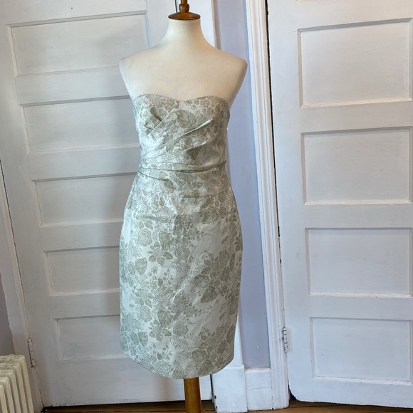 NWT Kay Unger Strapless Metallic Brocade Style Dress, Size 8 - Picture 3 of 17